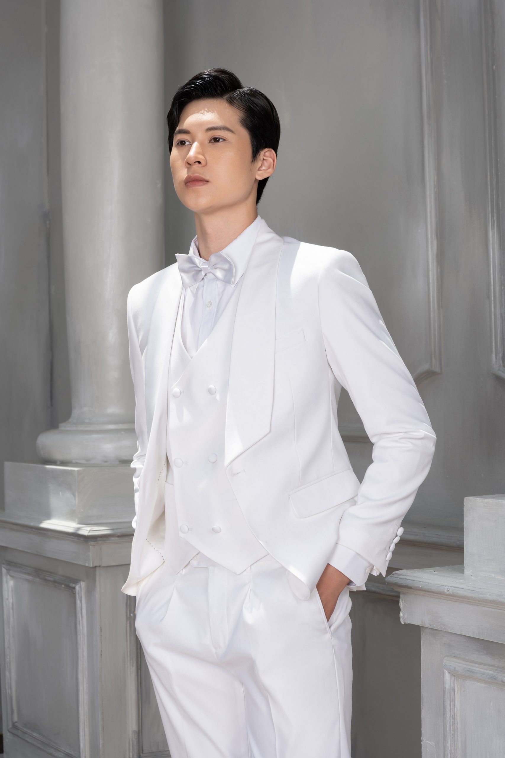 Áo vest trắng ve sam 1 cúc AV395