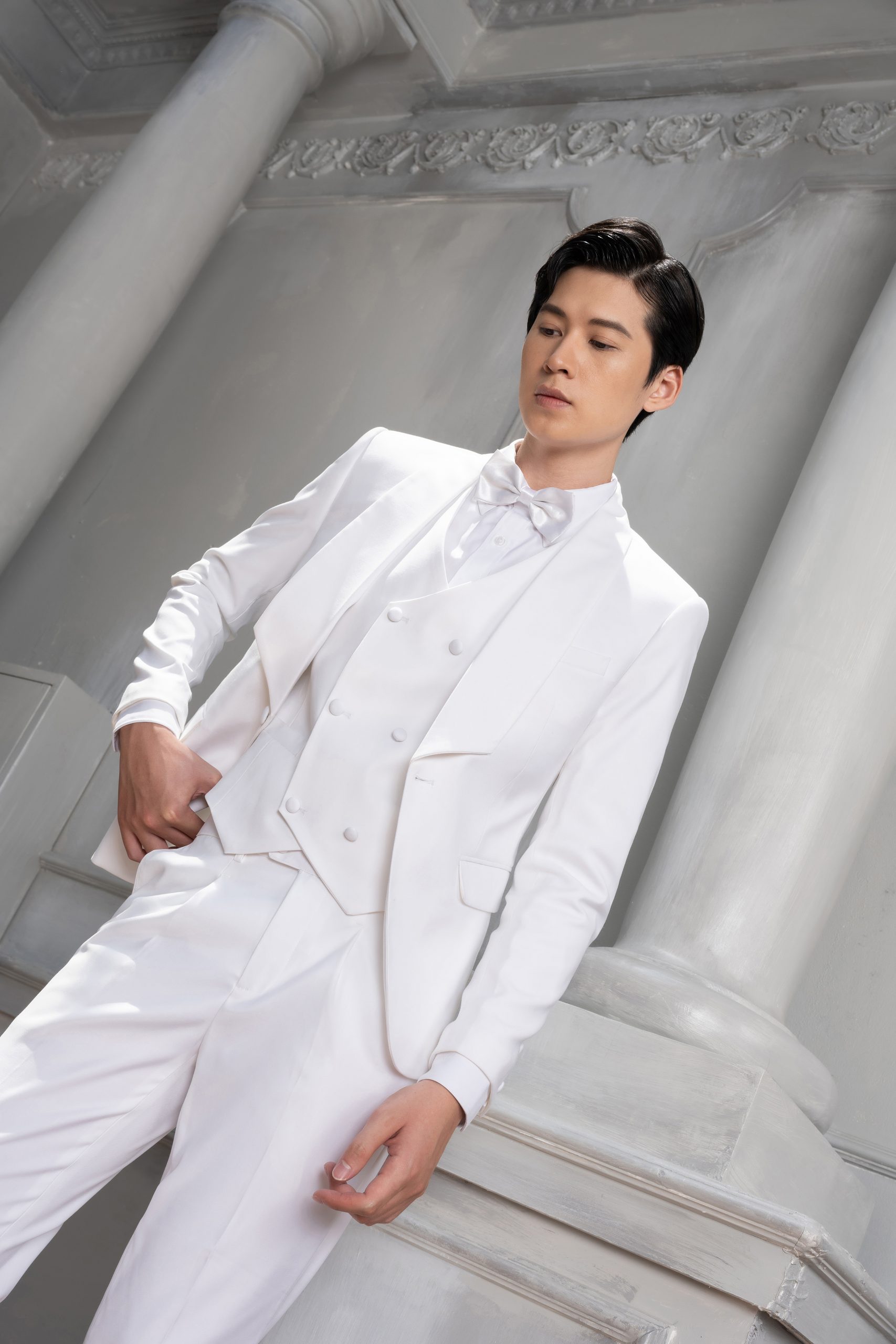 Áo vest trắng ve sam 1 cúc AV395 - Ảnh 3